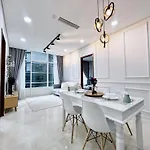 Sky Suites Airy 2Br Suite At Klcc